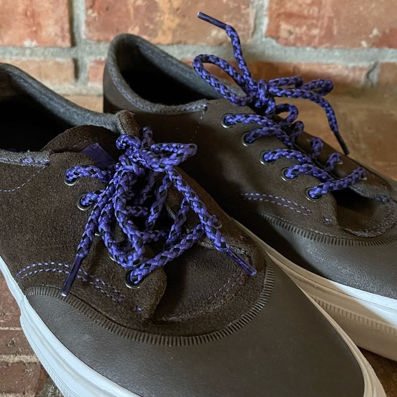 Converse Cons Unisex Sneakers - Picture 2 of 10
